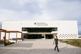 Foto da UECE-Crateús